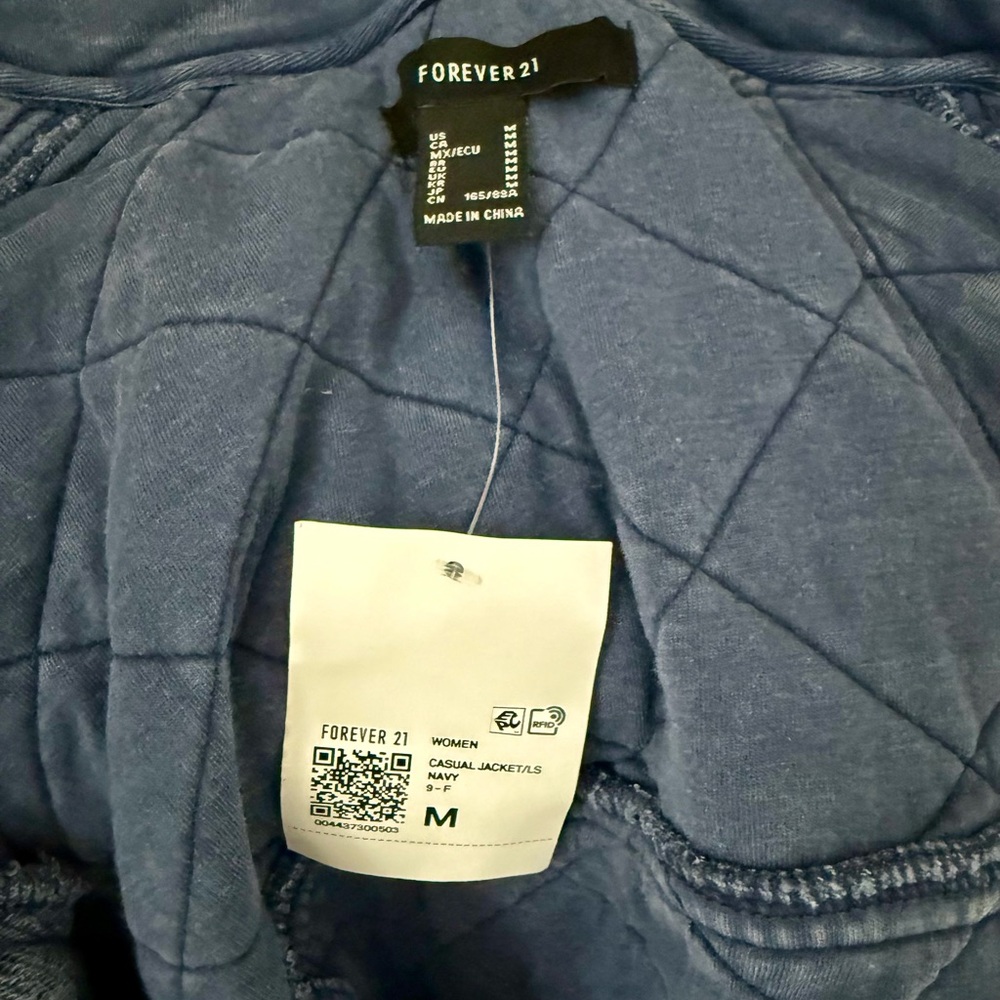 NWT Forever 21 Premium Label Quilted Blue Coat Size M - Picture 5 of 5